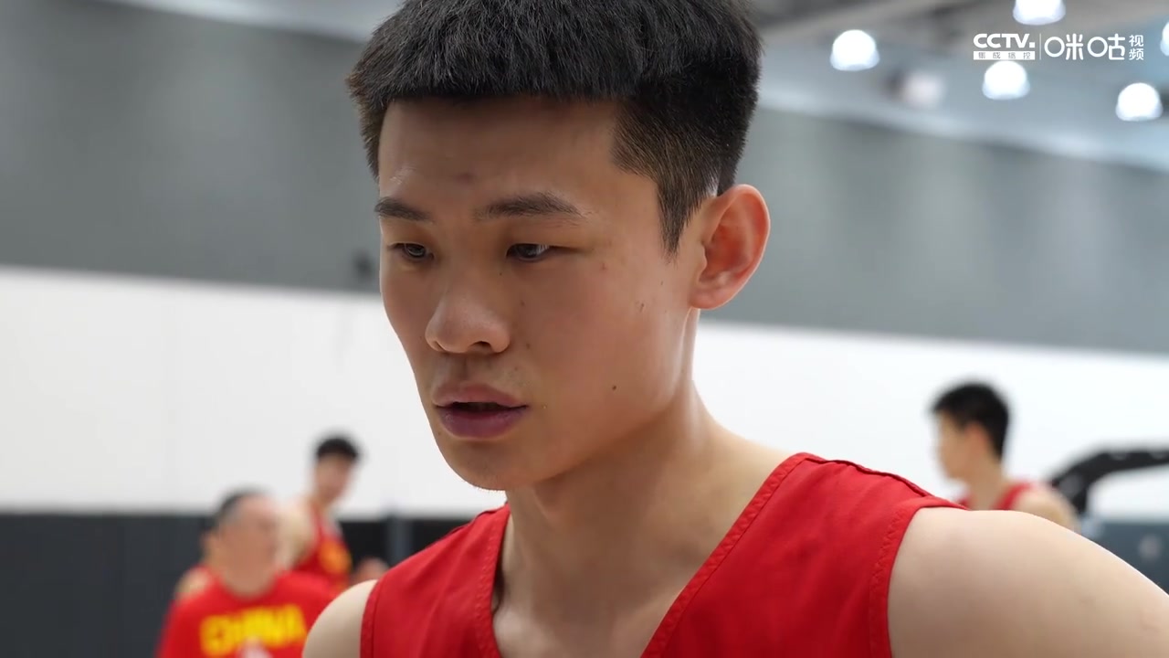 王岚嵚：后续比赛想要提升自己在有身体对抗下的控球能力